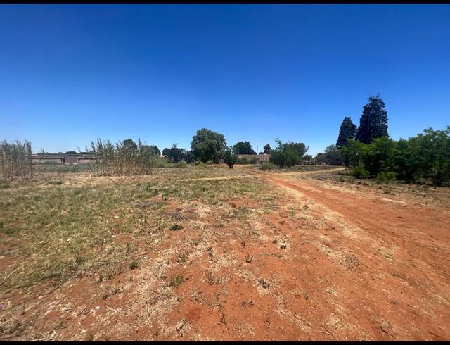 3,775M² VACANT LAND FOR SALE IN KOOKRUS